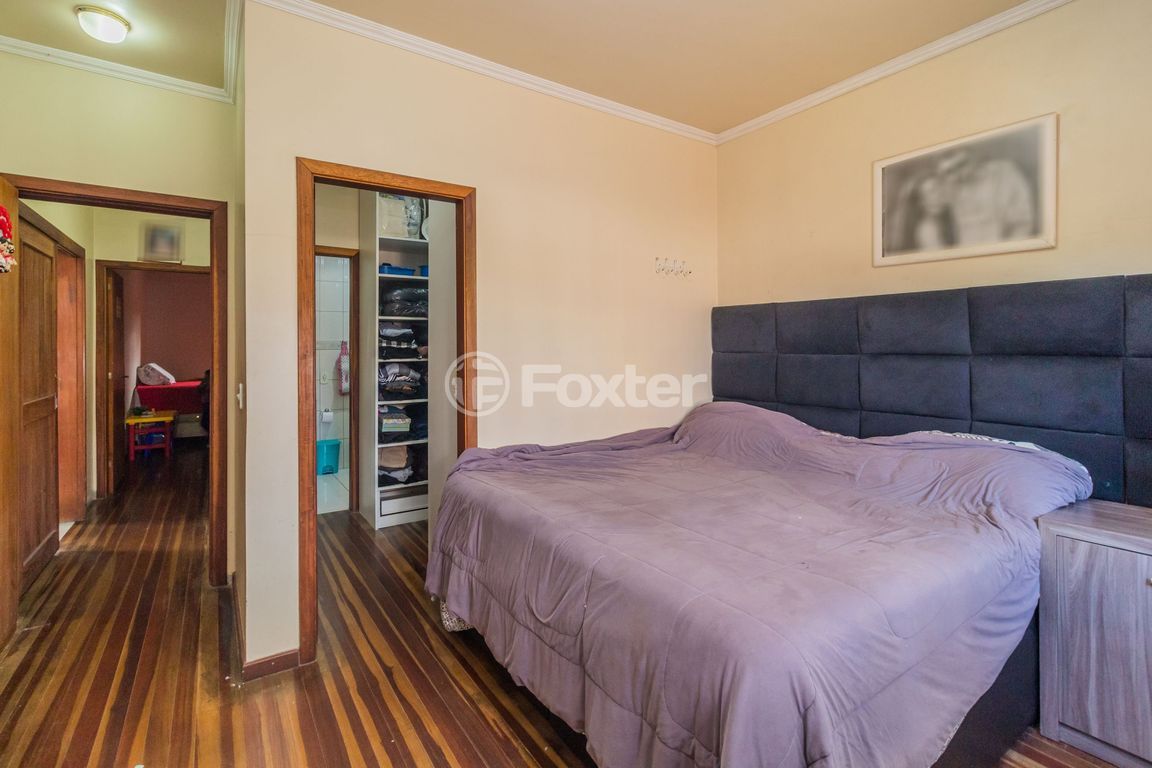 casa sobrado para comprar em Engenheiro Jorge Porto, 582 - foto 17