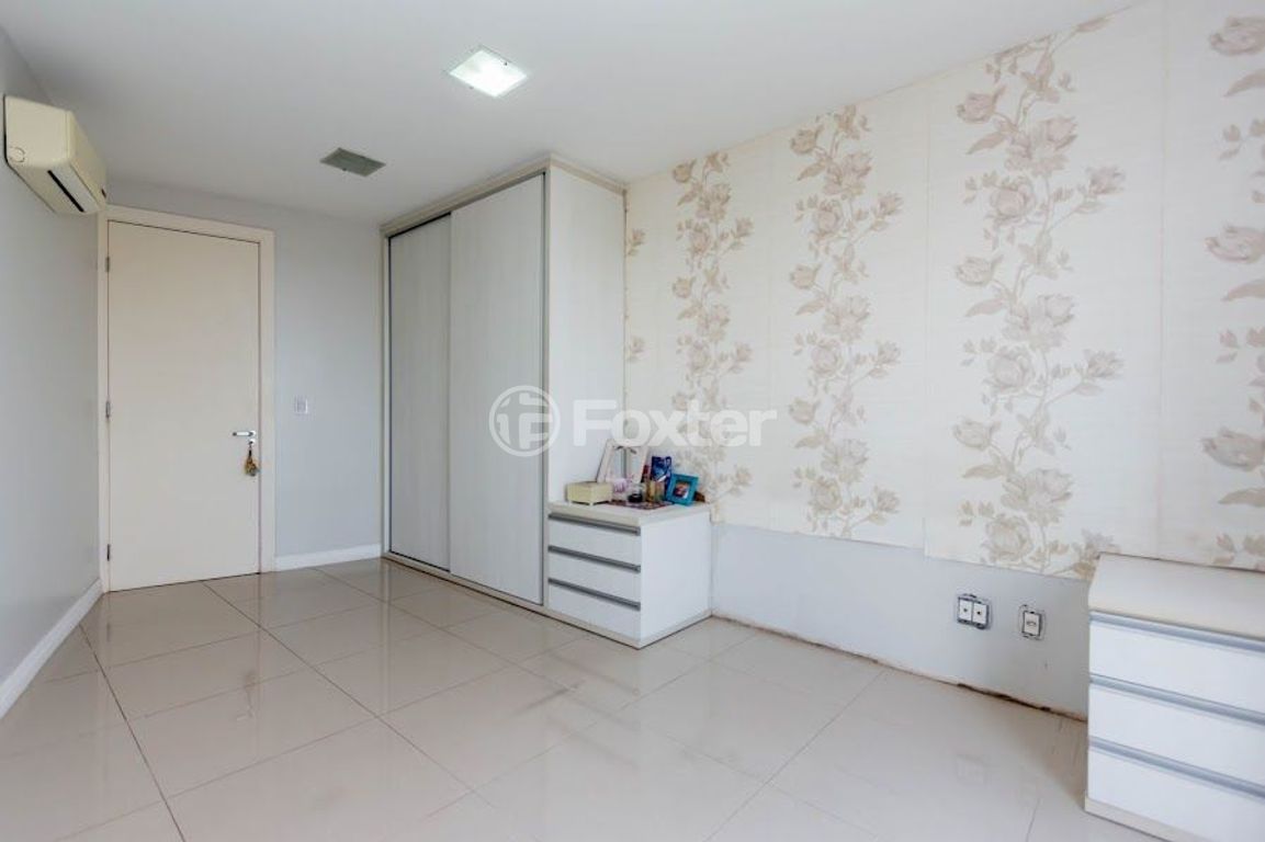 casa sobrado para comprar em Delfino Riet, 461 - foto 35