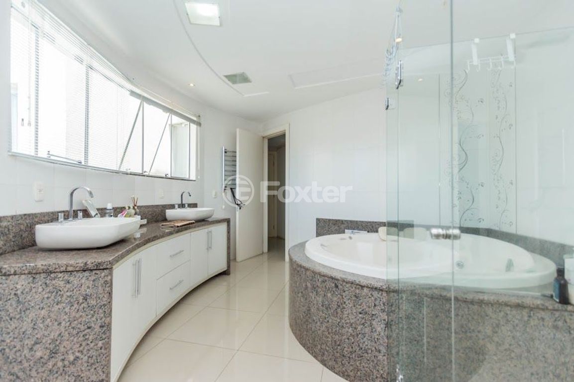 casa sobrado para comprar em Delfino Riet, 461 - foto 32