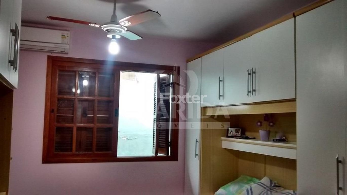 casa sobrado para comprar em EDGAR PIRES DE CASTRO, 400 - foto 8