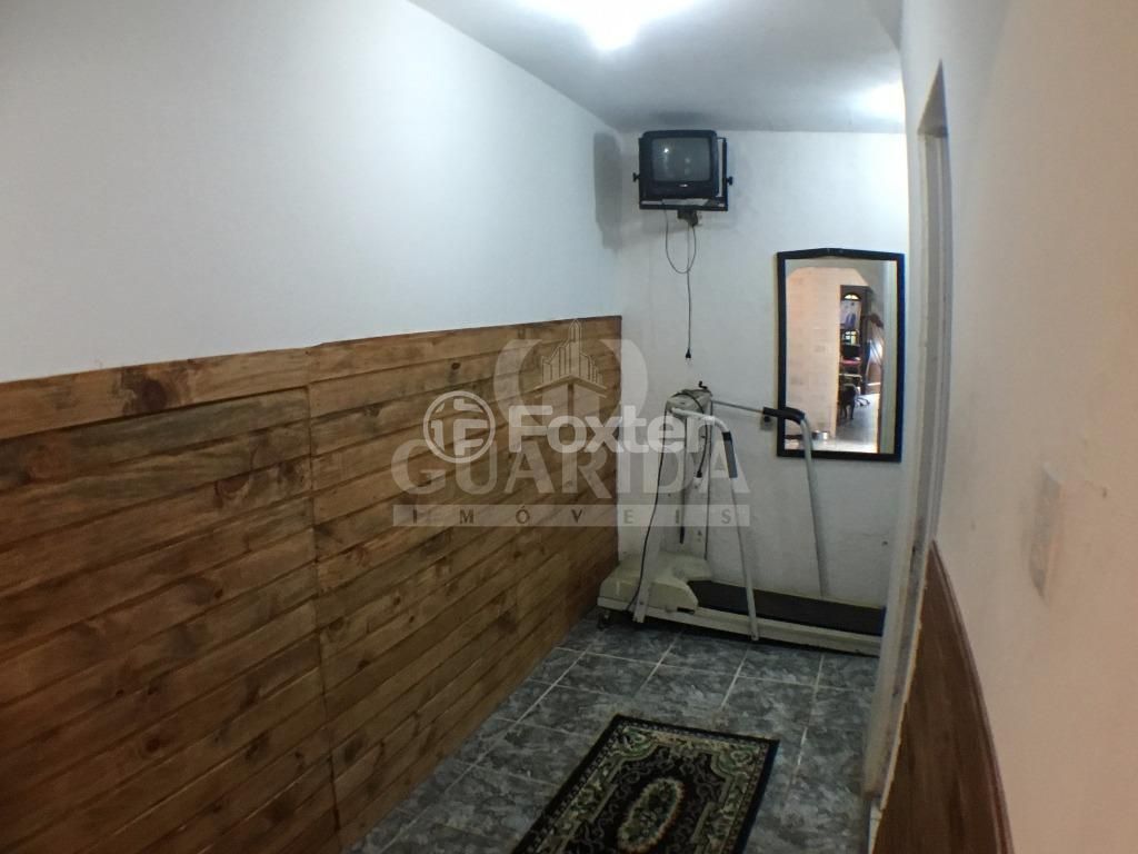 casa sobrado para comprar em Professor Rubens Guelli, 105 - foto 17