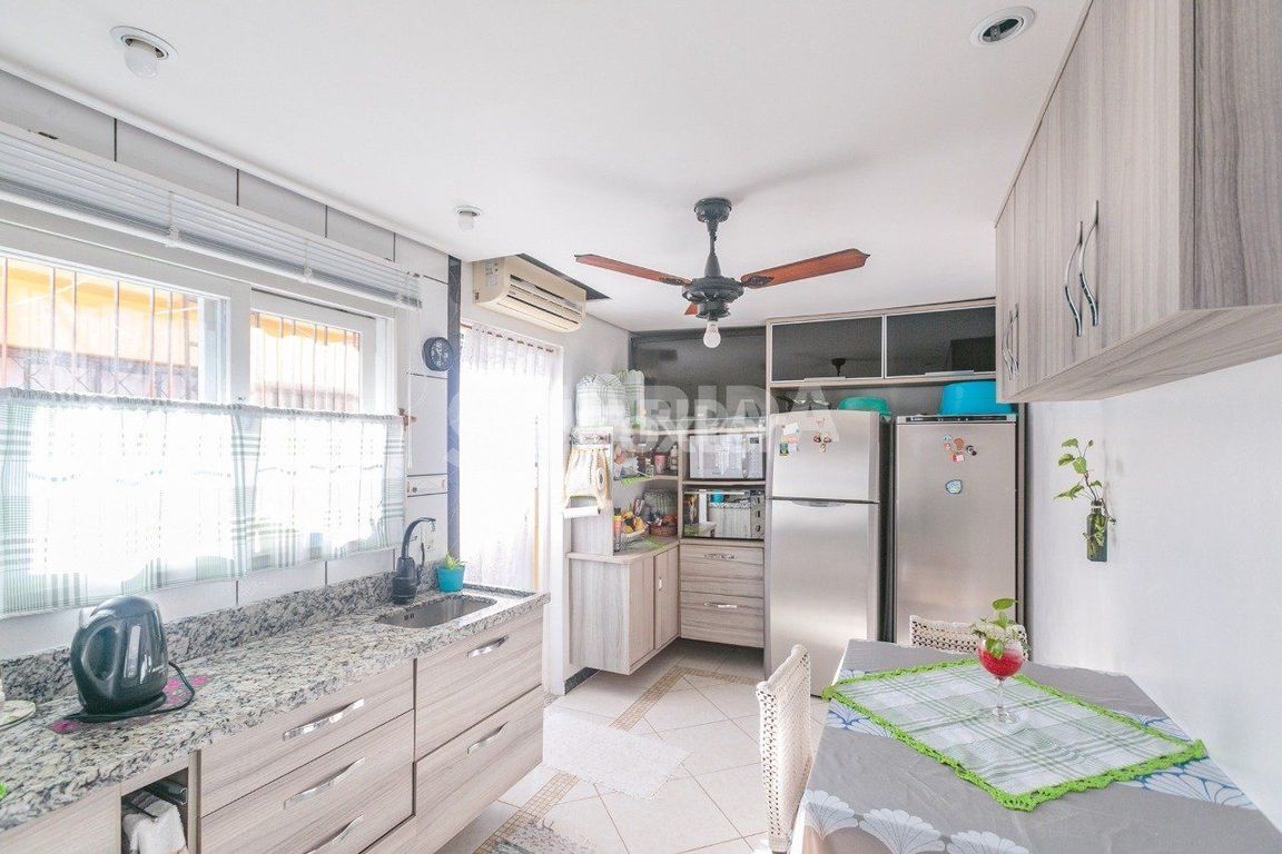 casa sobrado para comprar em André Primo Biazetto, 414 - foto 19