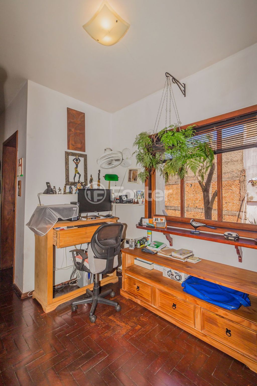 casa sobrado para comprar em VICENTE MONTEGGIA, 2231 - foto 7