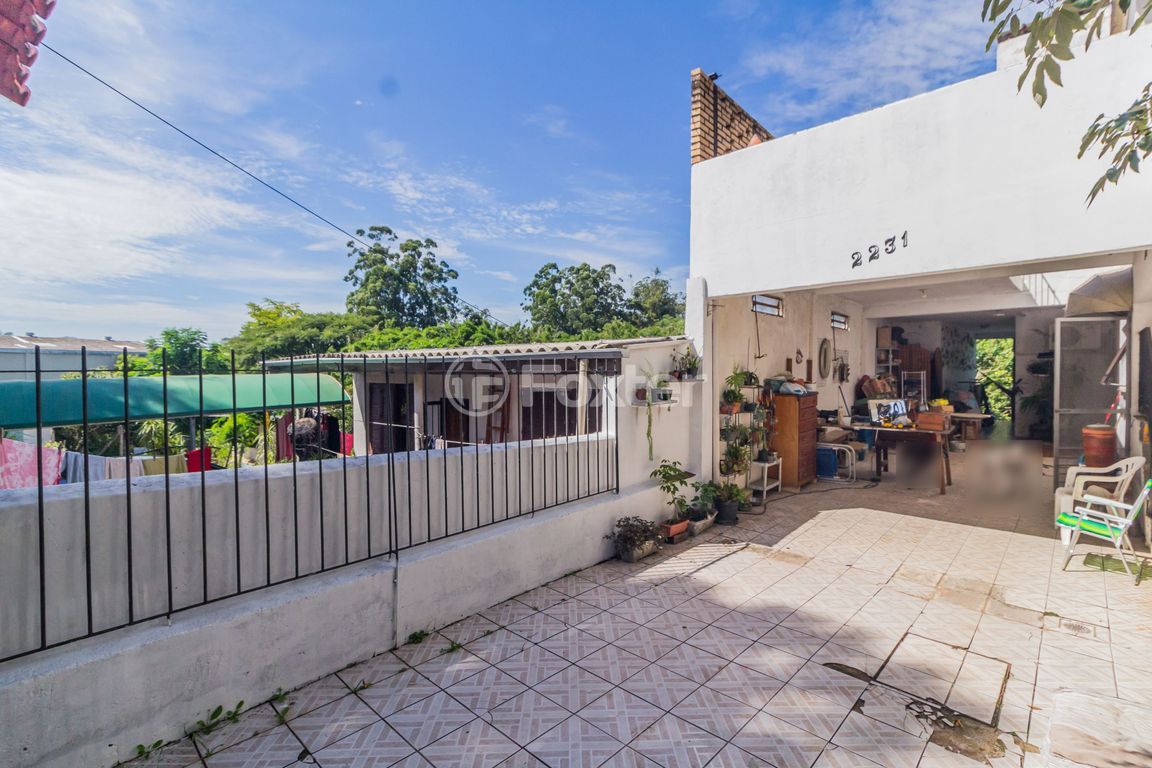 casa sobrado para comprar em VICENTE MONTEGGIA, 2231 - foto 23