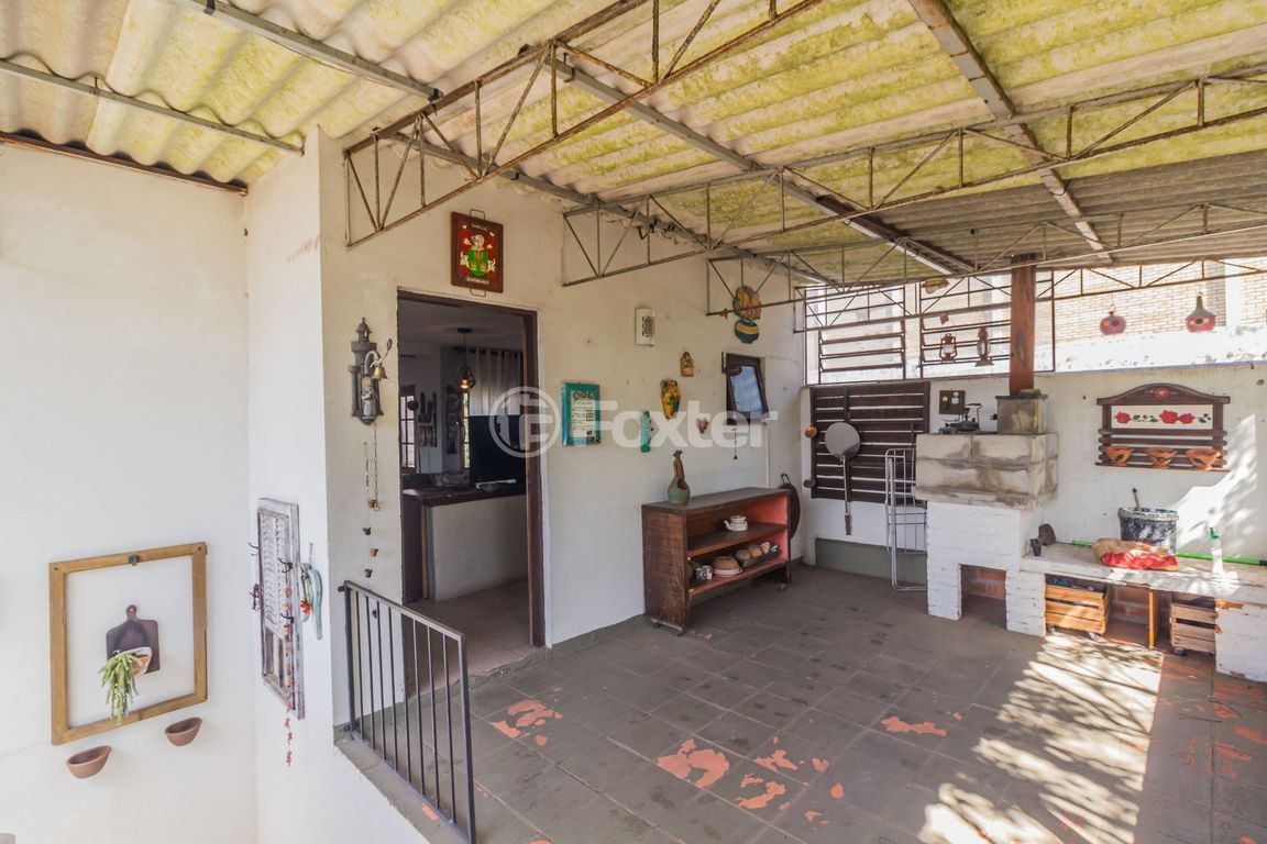 casa sobrado para comprar em VICENTE MONTEGGIA, 2231 - foto 25