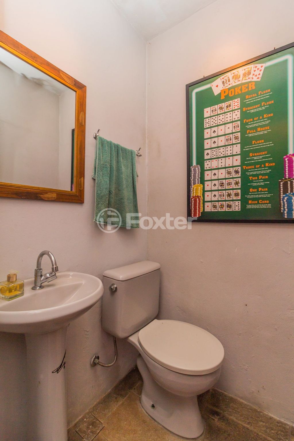 casa sobrado para comprar em VICENTE MONTEGGIA, 2231 - foto 37