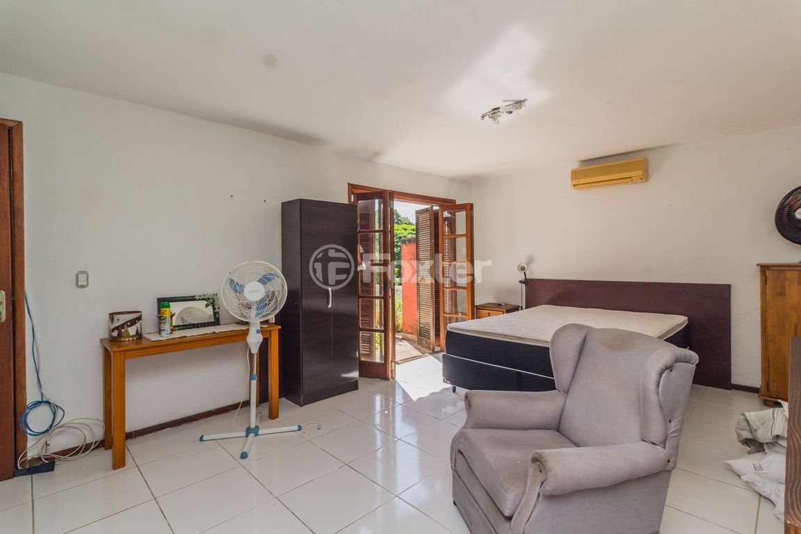 casa sobrado para comprar em VICENTE MONTEGGIA, 2231 - foto 48