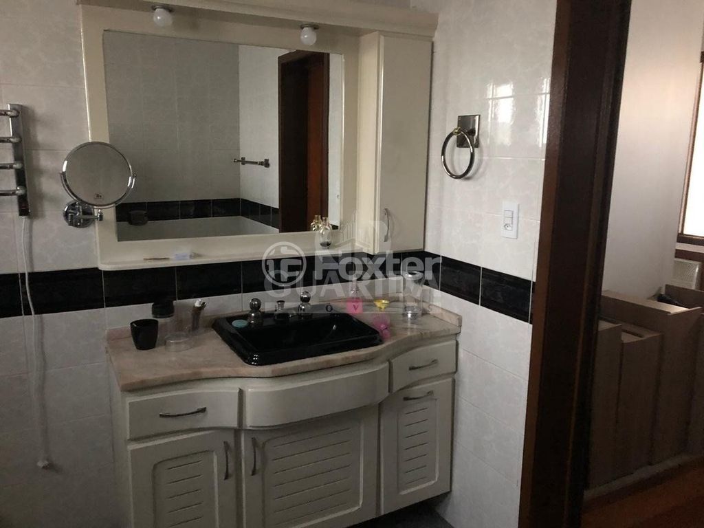 casa sobrado para comprar em Professor Abílio Azambuja, 675 - foto 18