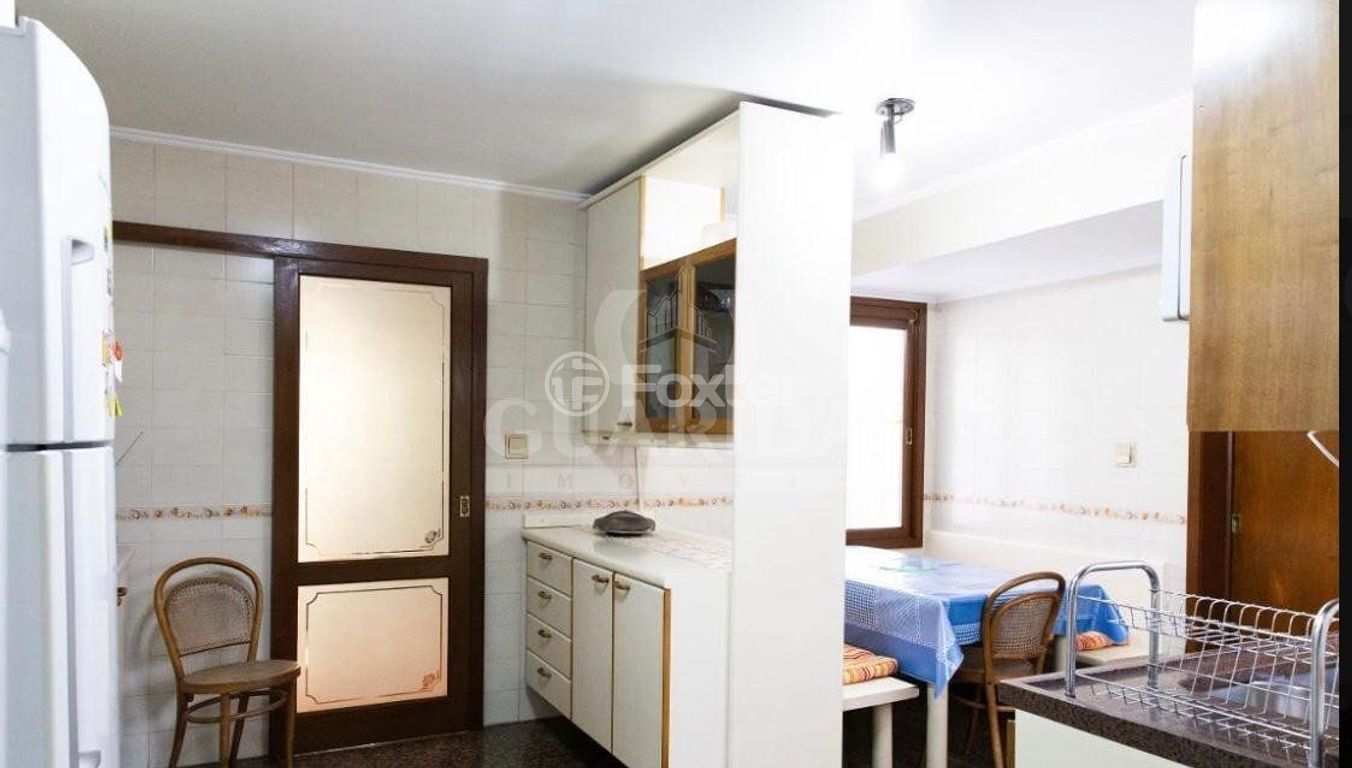 casa sobrado para comprar em Professor Abílio Azambuja, 675 - foto 22