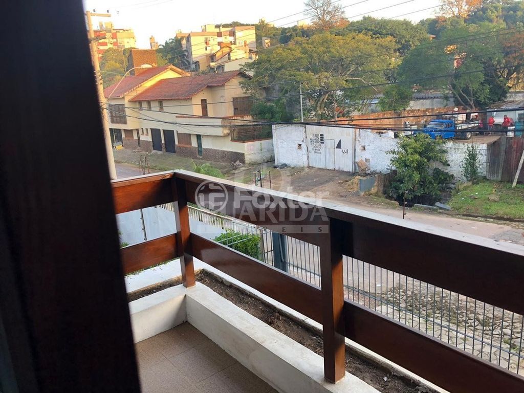 casa sobrado para comprar em Professor Abílio Azambuja, 675 - foto 30
