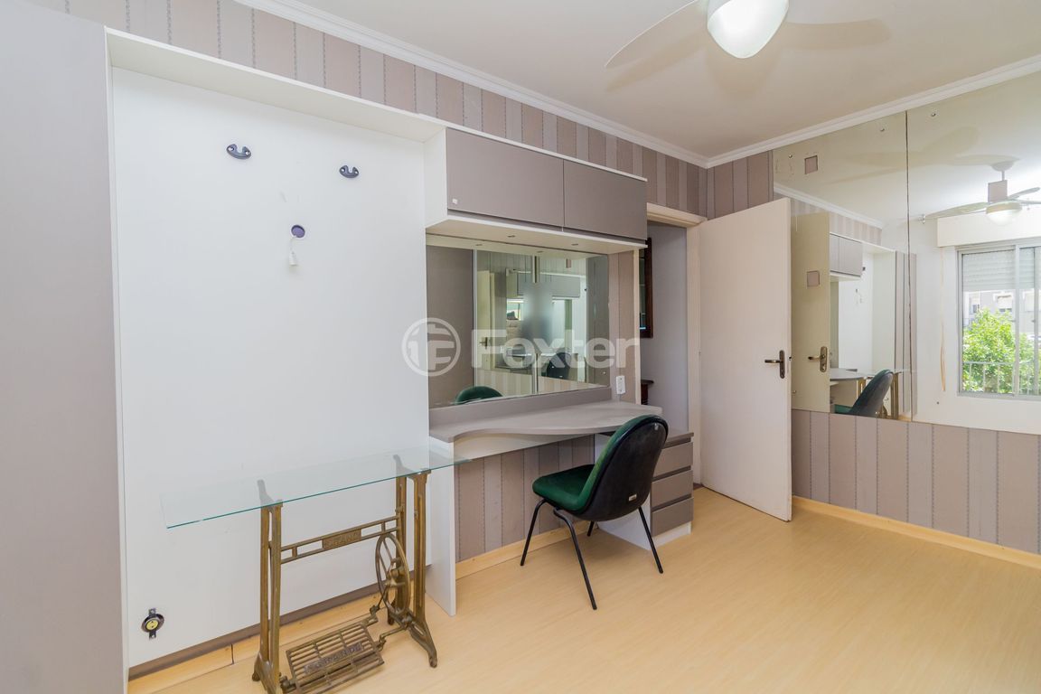 Apartamento para comprar em WENCESLAU ESCOBAR, 1086 - foto 15