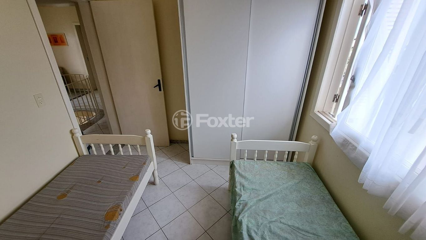 casa sobrado para comprar em Laguna, 1012 - foto 11
