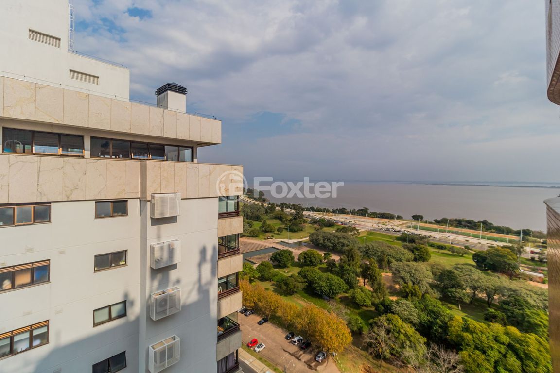 Loft/Flat para comprar em Borges de Medeiros, 3120 - foto 17