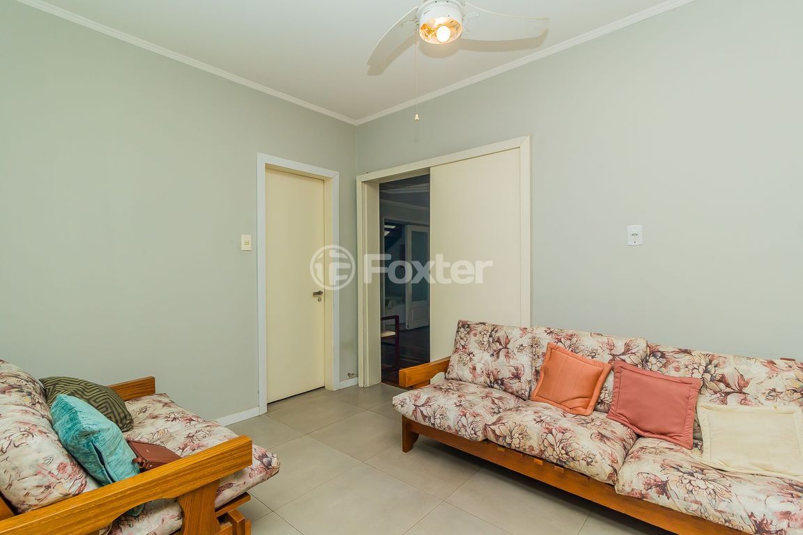 casa sobrado para comprar em Delmar Rocha Barbosa, 181 - foto 24