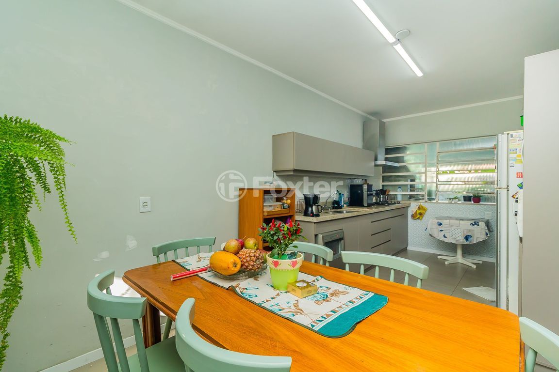 casa sobrado para comprar em Delmar Rocha Barbosa, 181 - foto 25
