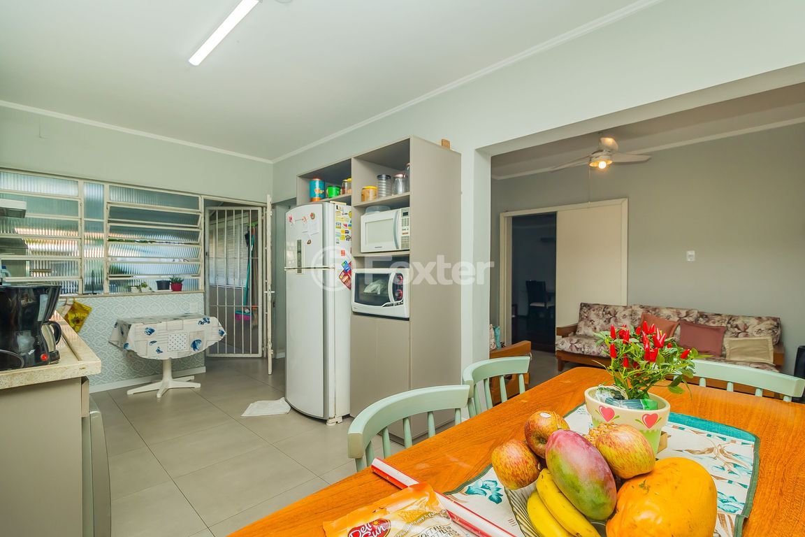 casa sobrado para comprar em Delmar Rocha Barbosa, 181 - foto 27