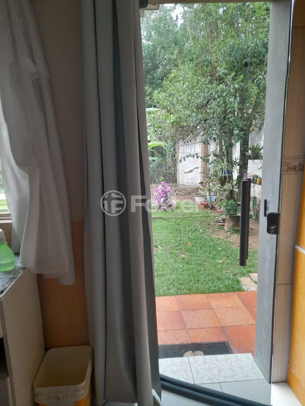casa sobrado para comprar em RS-020, 117 - foto 17