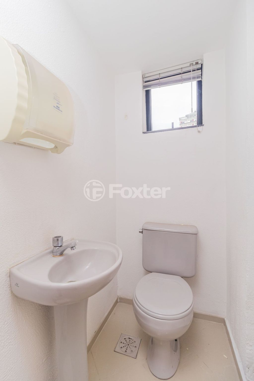 consultorio sala conjunto para comprar em RAMIRO BARCELOS, 1056 - foto 25