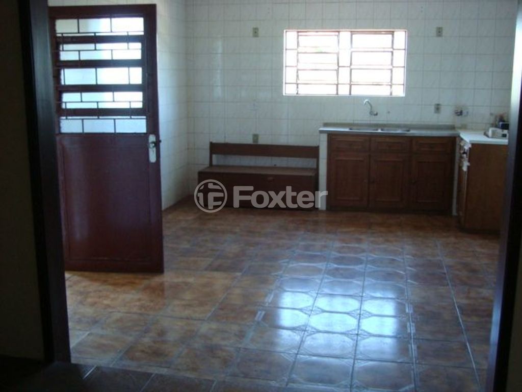 casa sobrado para comprar em VICENTE MONTEGGIA, 2390 - foto 30