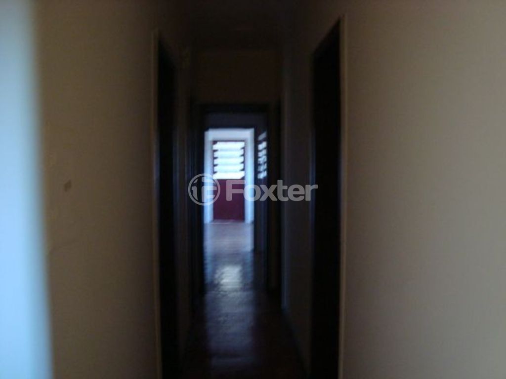 casa sobrado para comprar em VICENTE MONTEGGIA, 2390 - foto 17