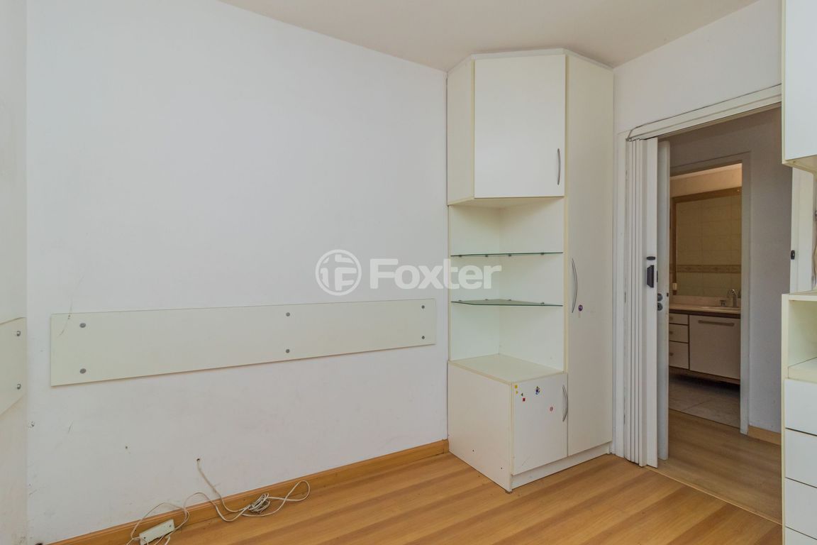 Apartamento para comprar em Padre Cacique, 926 - foto 13