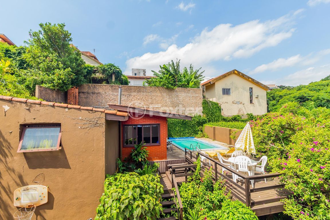 casa sobrado para comprar em Edgar Luiz Schneider, 200 - foto 32