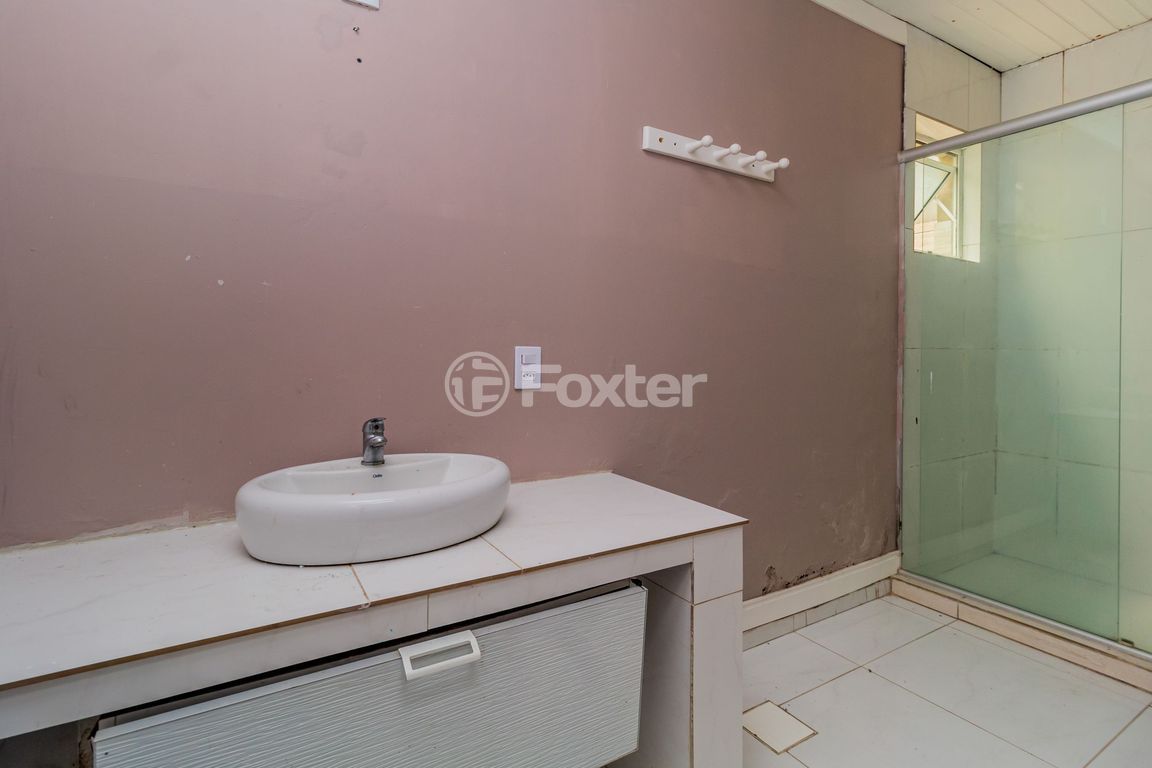 casa sobrado para comprar em Doutor Cláudio Walter Ferreira da Silva, 200 - foto 16
