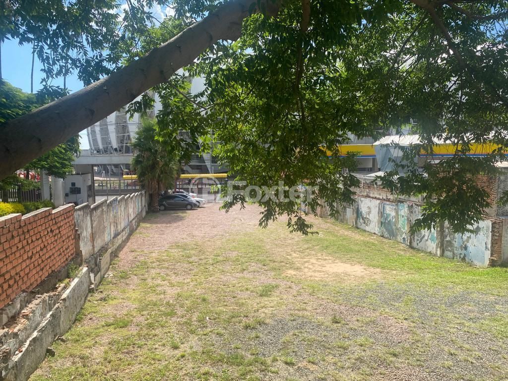 terreno lote condominio para comprar em Padre Cacique, 1000 - foto 15