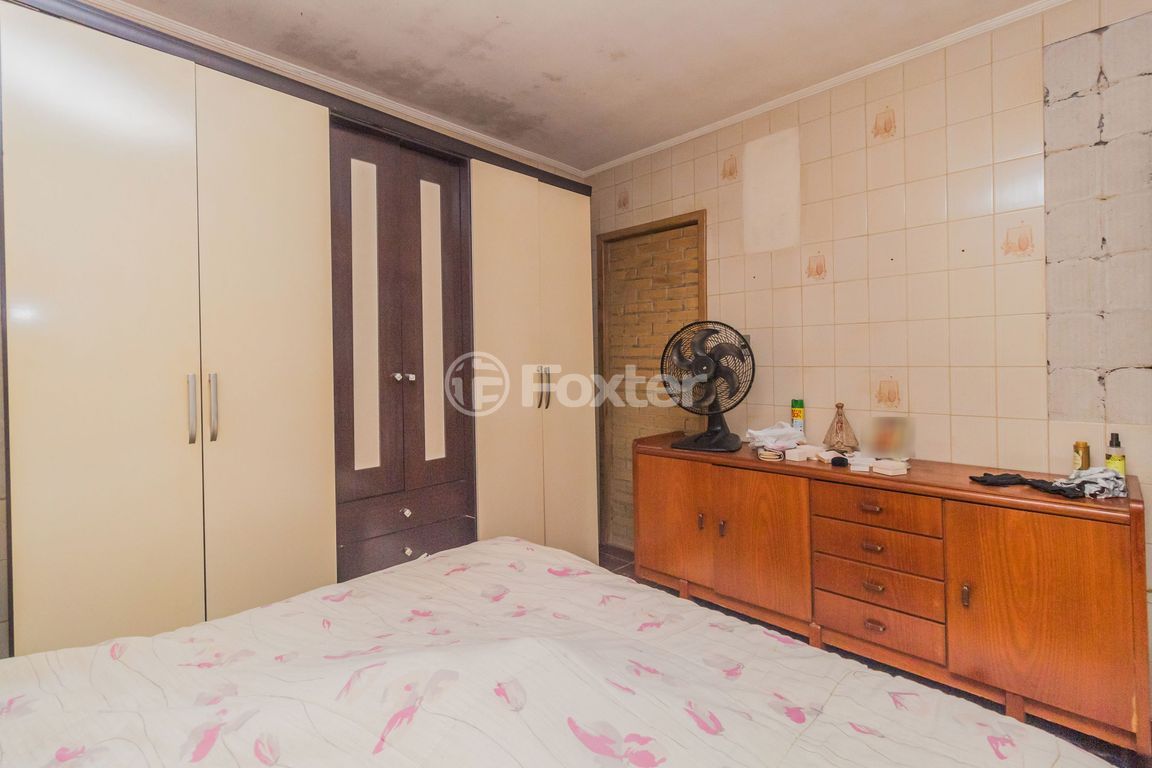 casa sobrado para comprar em Fernando Strehlau, 175 - foto 15