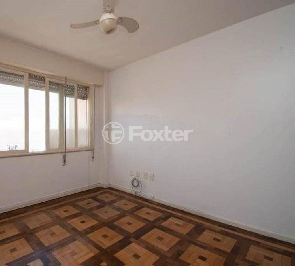 Apartamento para comprar em Ramiro Barcelos, 1081 - foto 13