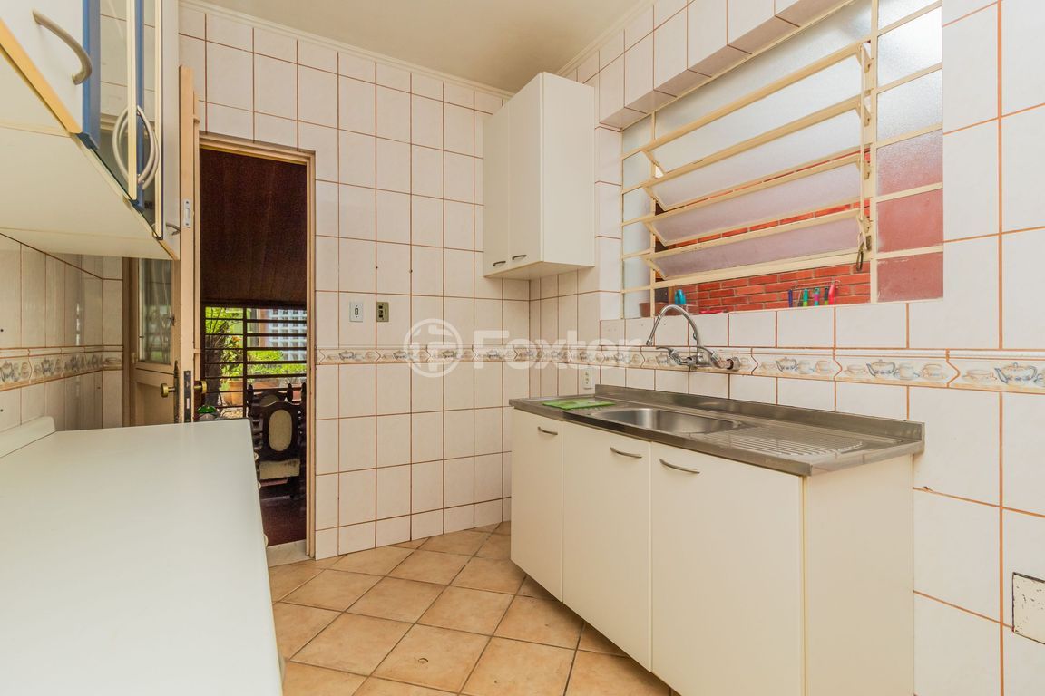 casa sobrado para comprar em Frederico Etzberger, 252 - foto 23