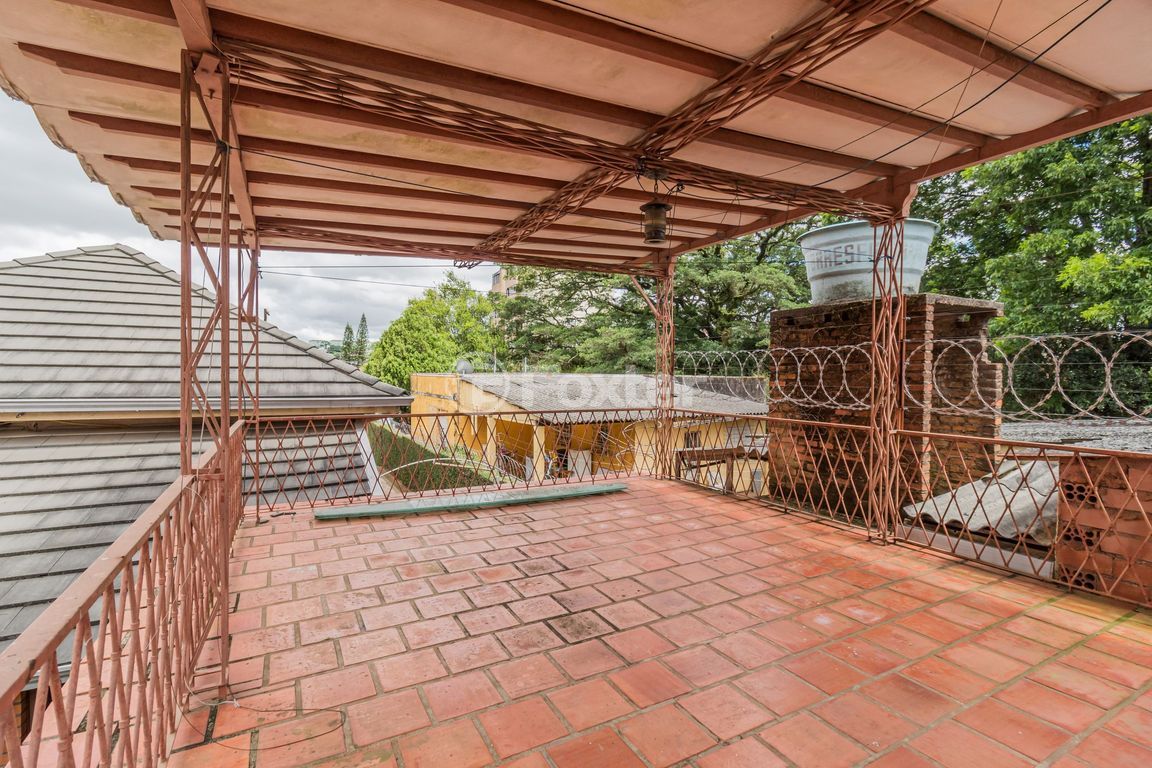 casa sobrado para comprar em Frederico Etzberger, 252 - foto 33