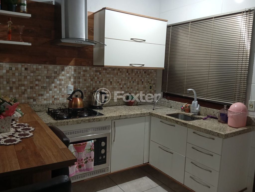 casa sobrado para comprar em dos Lírios, 81 - foto 10