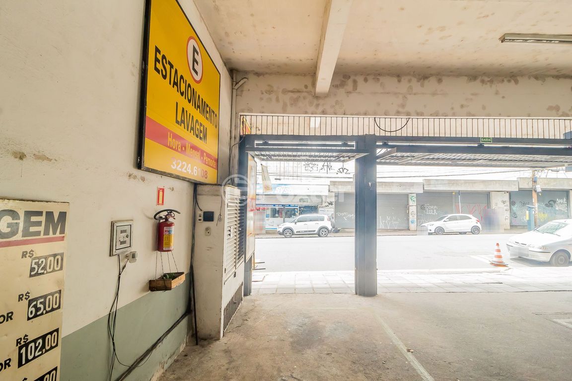 Prédio para comprar em Alberto Bins, 849 - foto 110