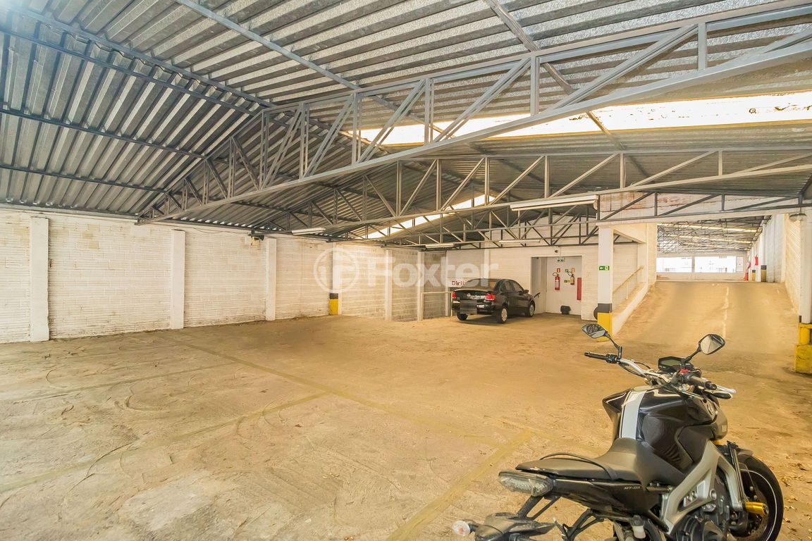 Prédio para comprar em Alberto Bins, 849 - foto 99