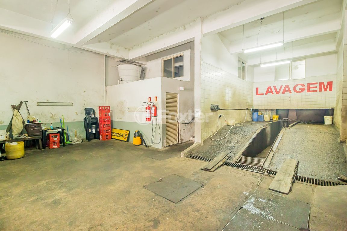 Prédio para comprar em Alberto Bins, 849 - foto 15