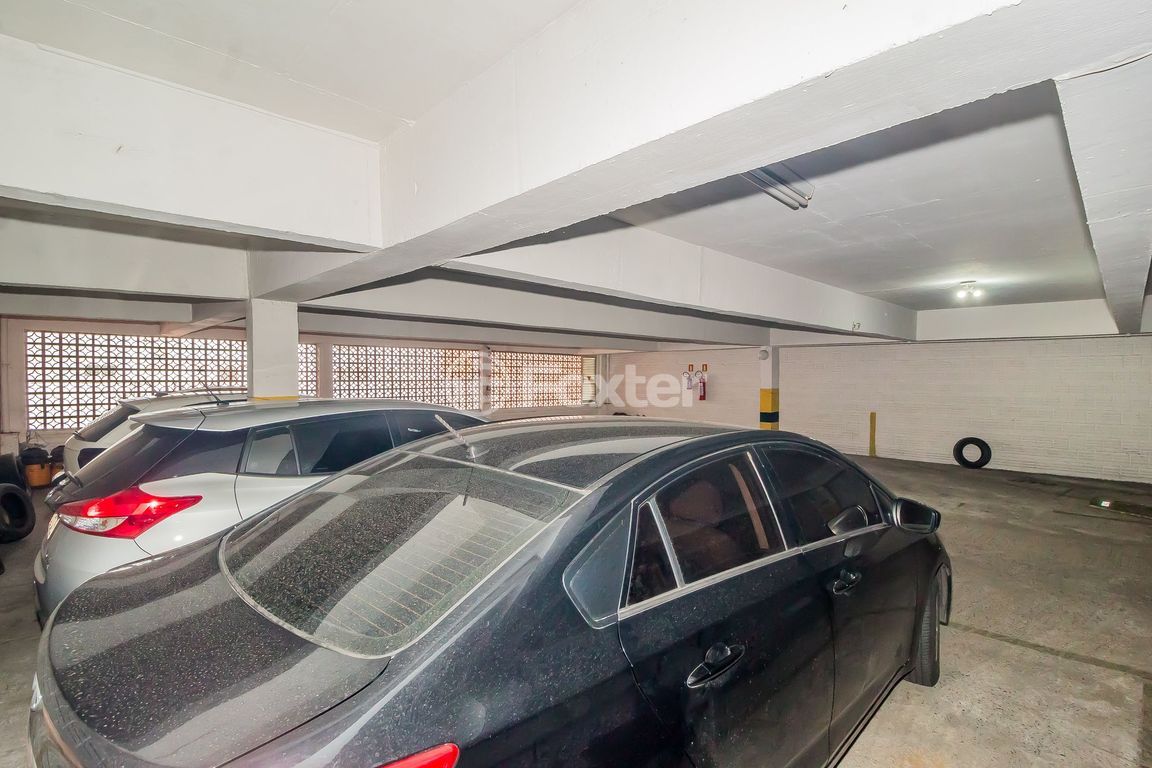 Prédio para comprar em Alberto Bins, 849 - foto 34
