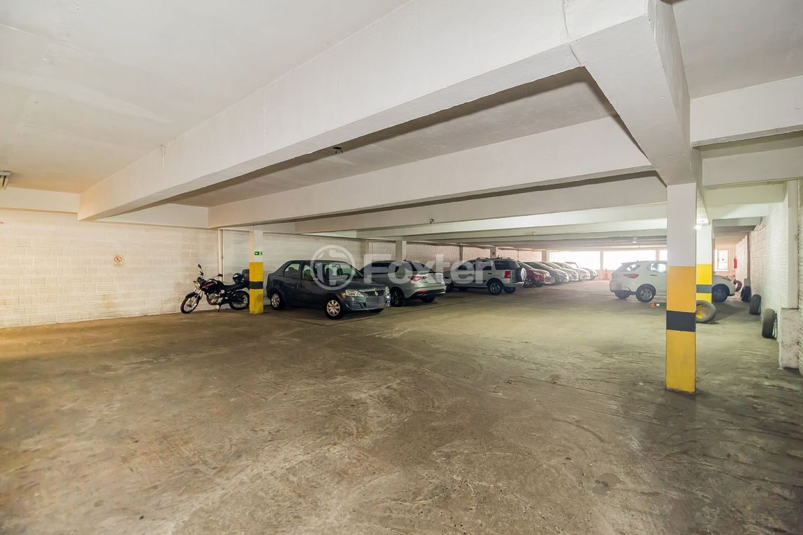 Prédio para comprar em Alberto Bins, 849 - foto 37