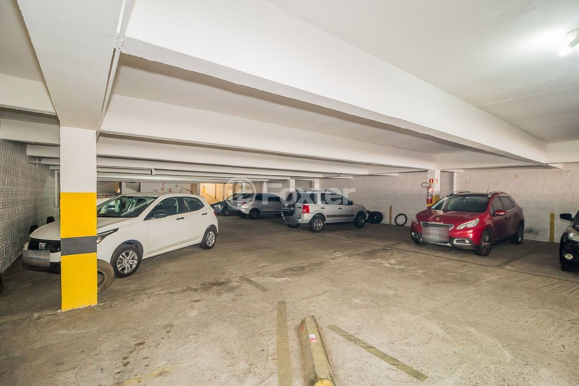 Prédio para comprar em Alberto Bins, 849 - foto 44