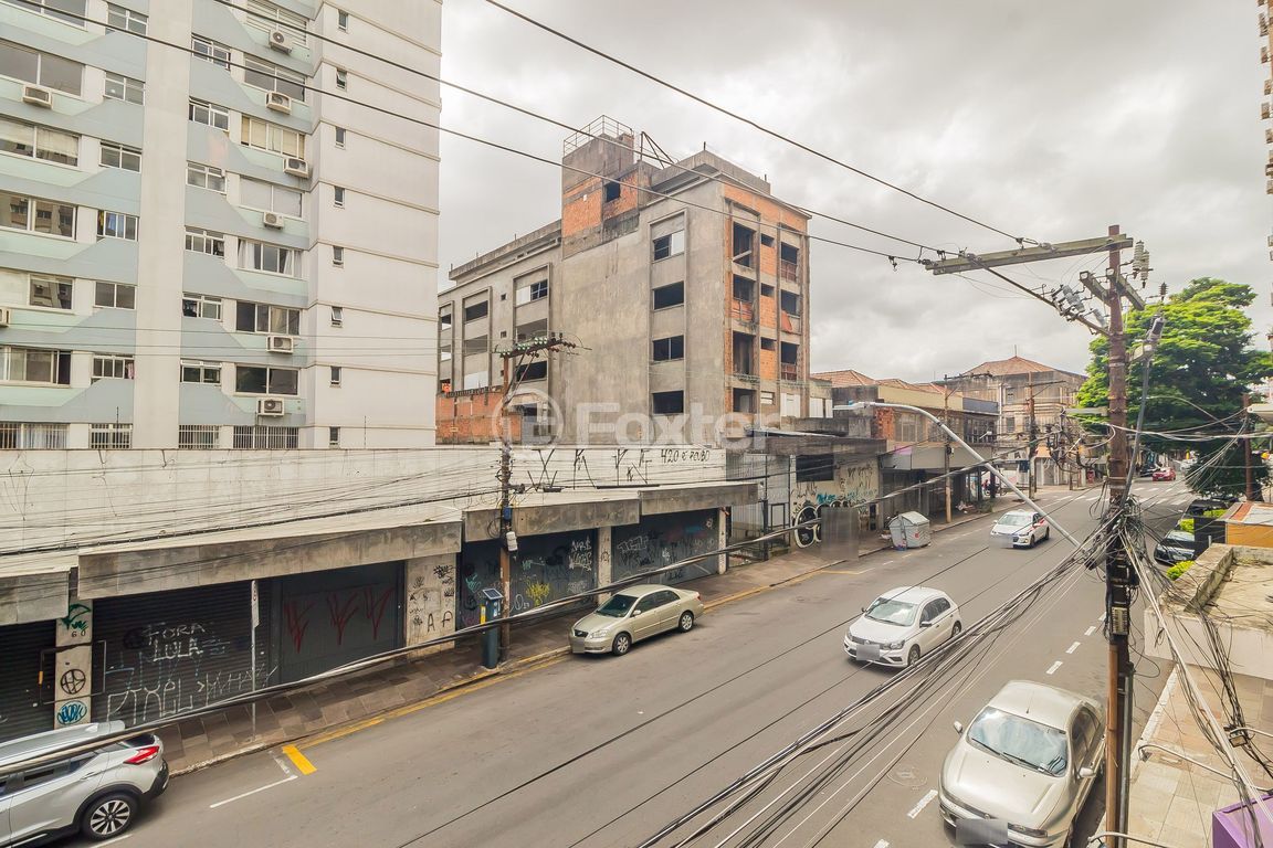 Prédio para comprar em Alberto Bins, 849 - foto 53
