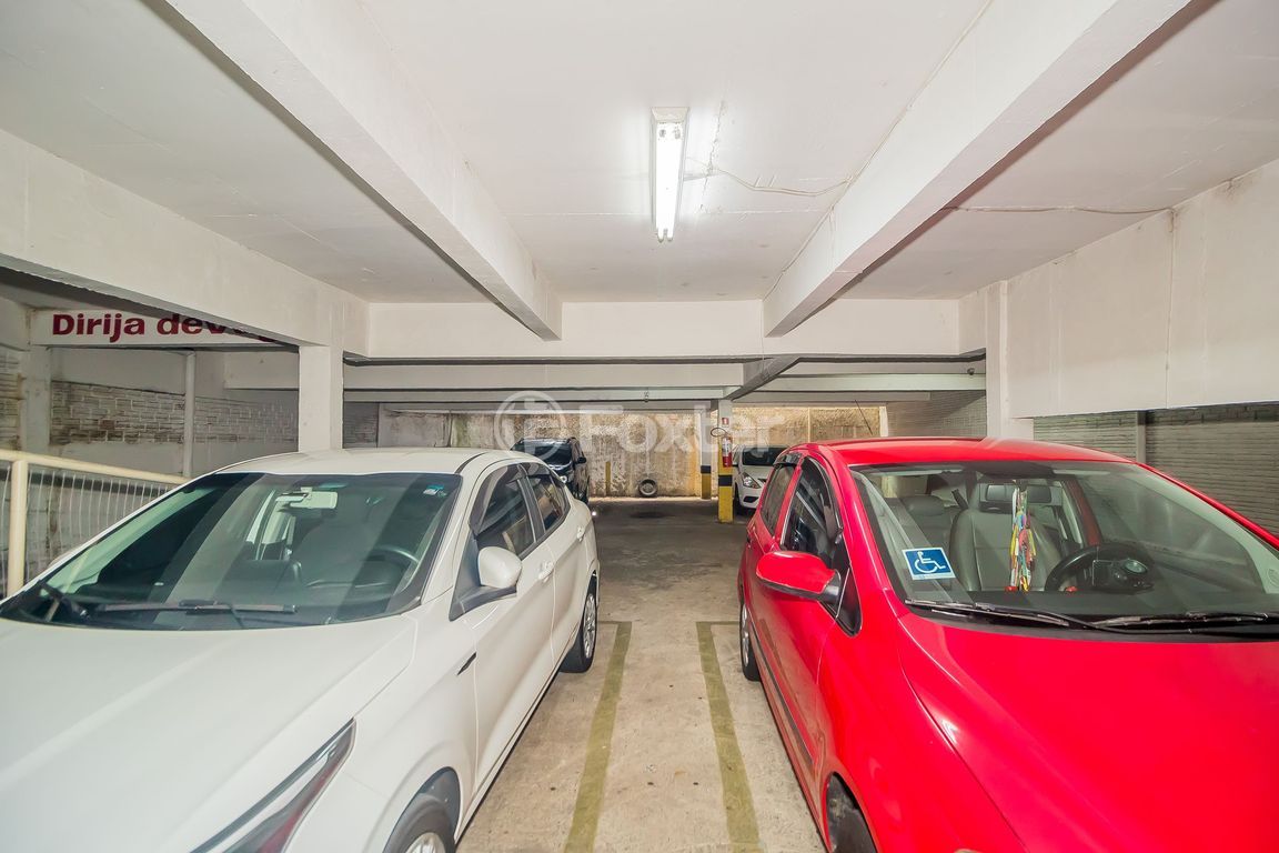 Prédio para comprar em Alberto Bins, 849 - foto 57