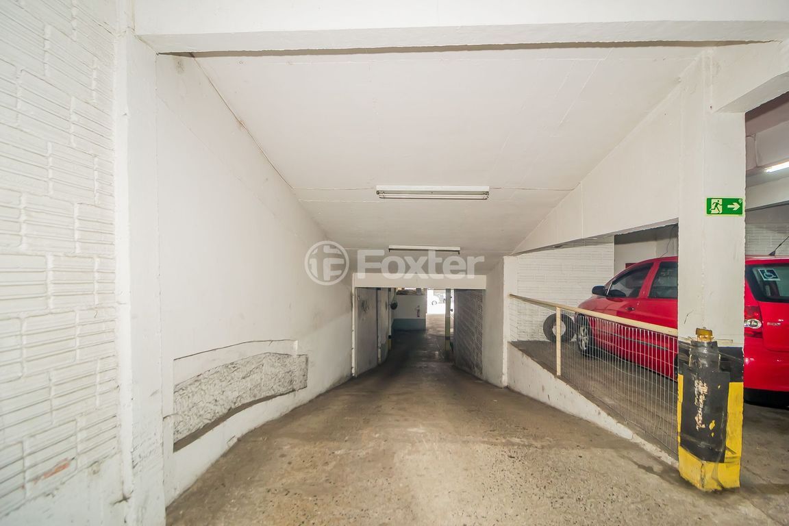 Prédio para comprar em Alberto Bins, 849 - foto 58