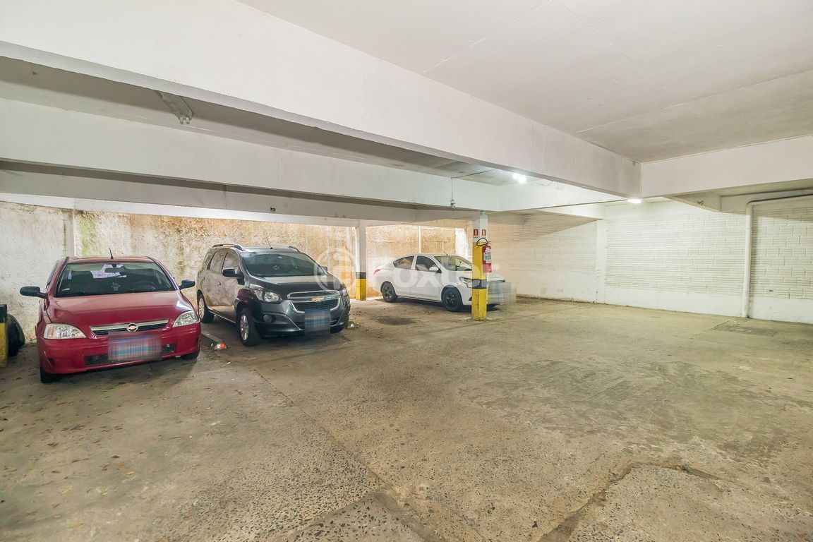 Prédio para comprar em Alberto Bins, 849 - foto 60