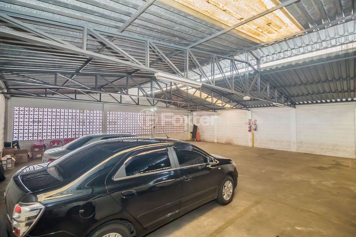 Prédio para comprar em Alberto Bins, 849 - foto 74