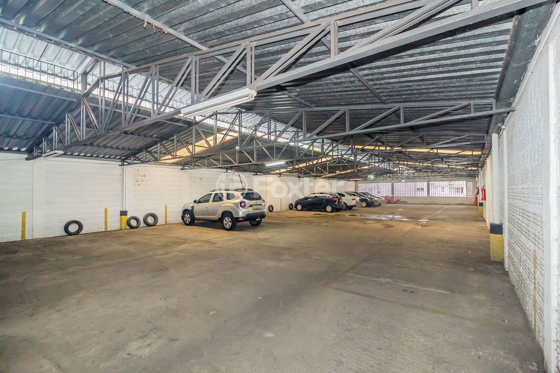 Prédio para comprar em Alberto Bins, 849 - foto 75