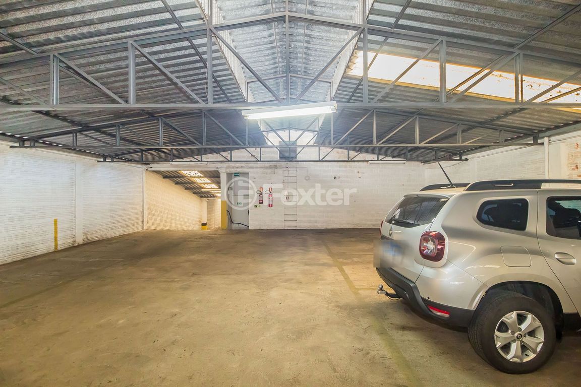 Prédio para comprar em Alberto Bins, 849 - foto 77