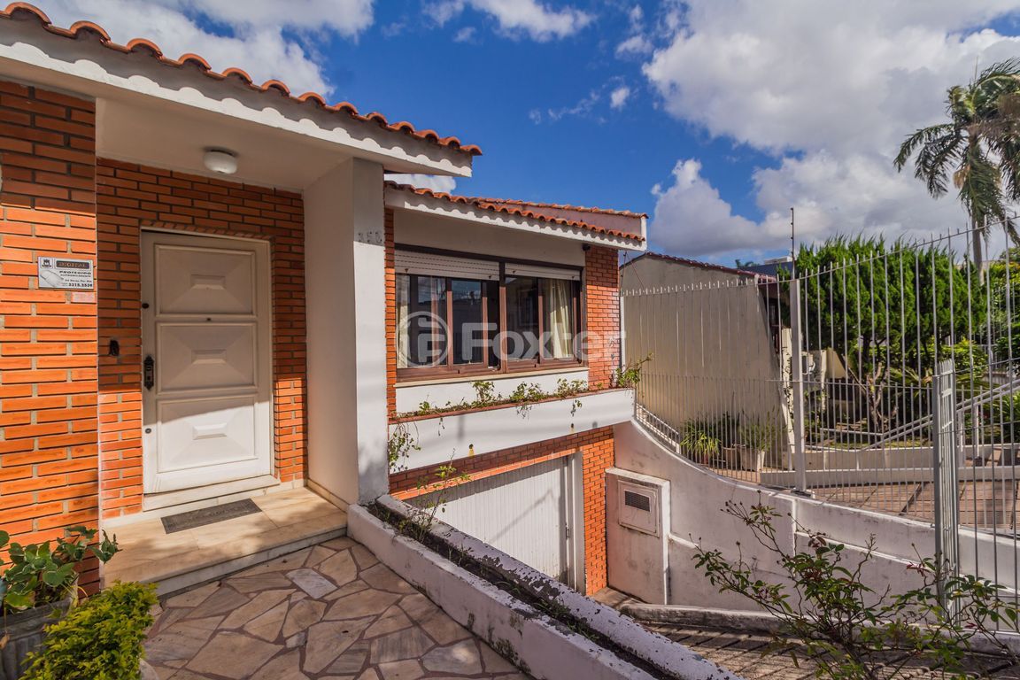 casa sobrado para comprar em Delfino Riet, 350 - foto 49