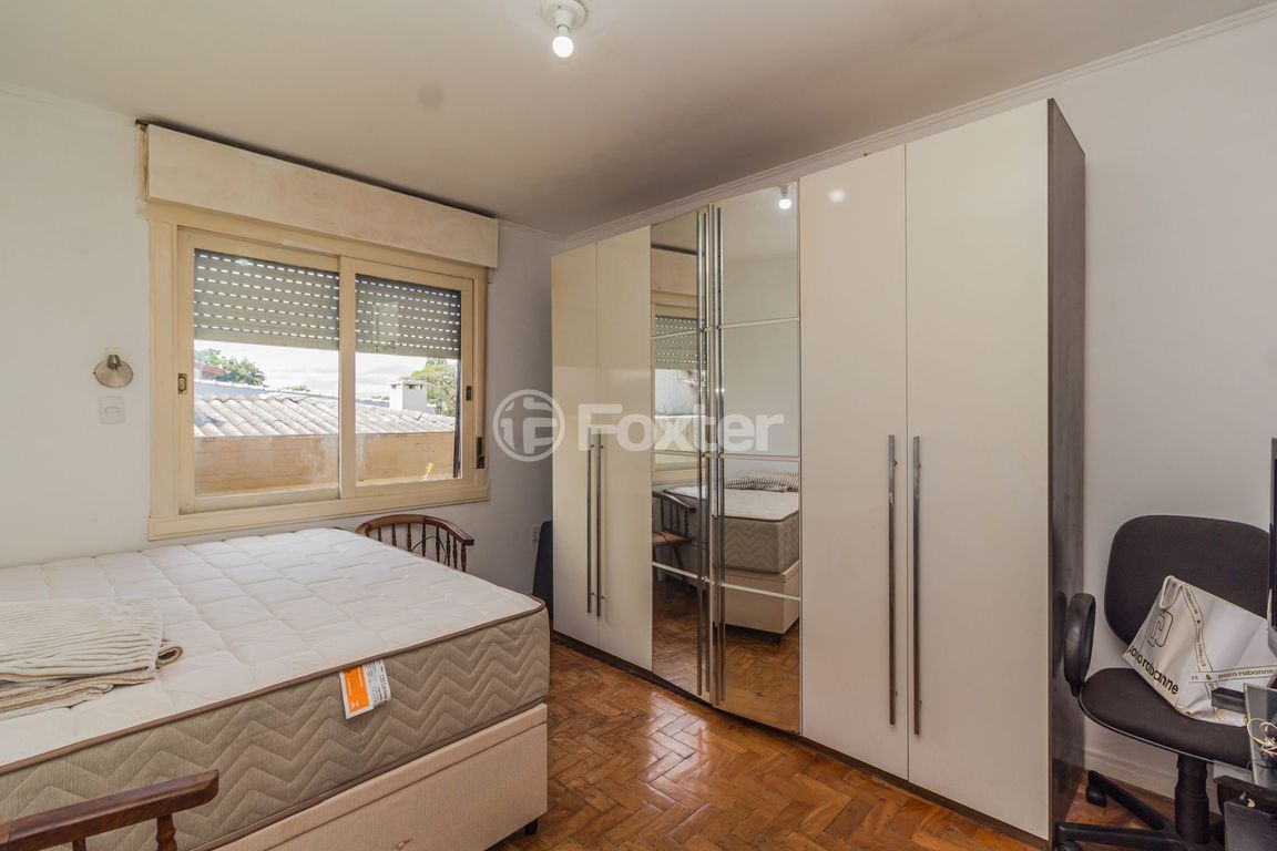 casa sobrado para comprar em Delfino Riet, 350 - foto 22