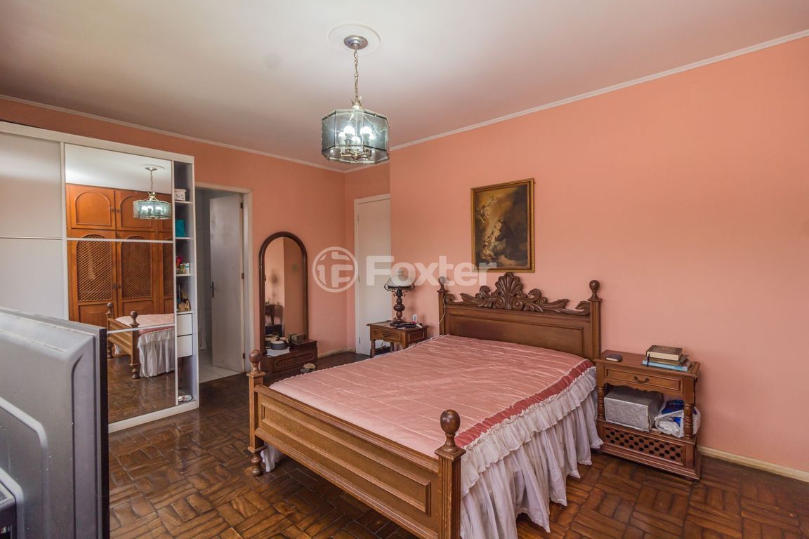 casa sobrado para comprar em Delfino Riet, 350 - foto 29