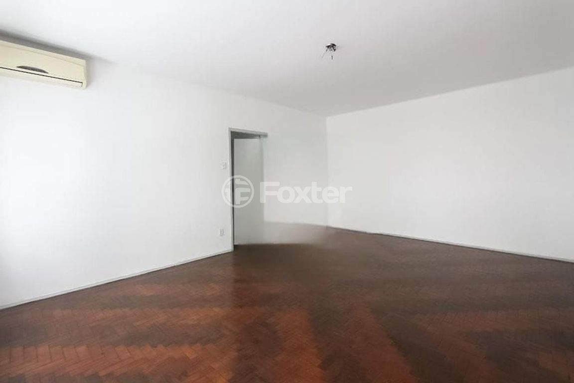 Apartamento para comprar em RAMIRO BARCELOS, 1709 - foto 9